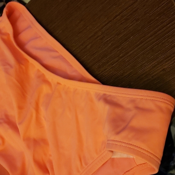 Kona Sol Peach V-neck High Leg Swimsuit Size L NWOT - Picture 5 of 8